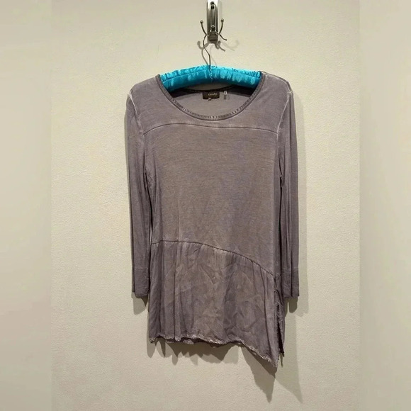 CROSY. Tunic in Distressed Slate / Size Small / - Picture 1 of 8